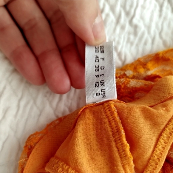 Marvel By La Perla Lace Floral Lingerie Set Italy  Sz 8 - Picture 10 of 10